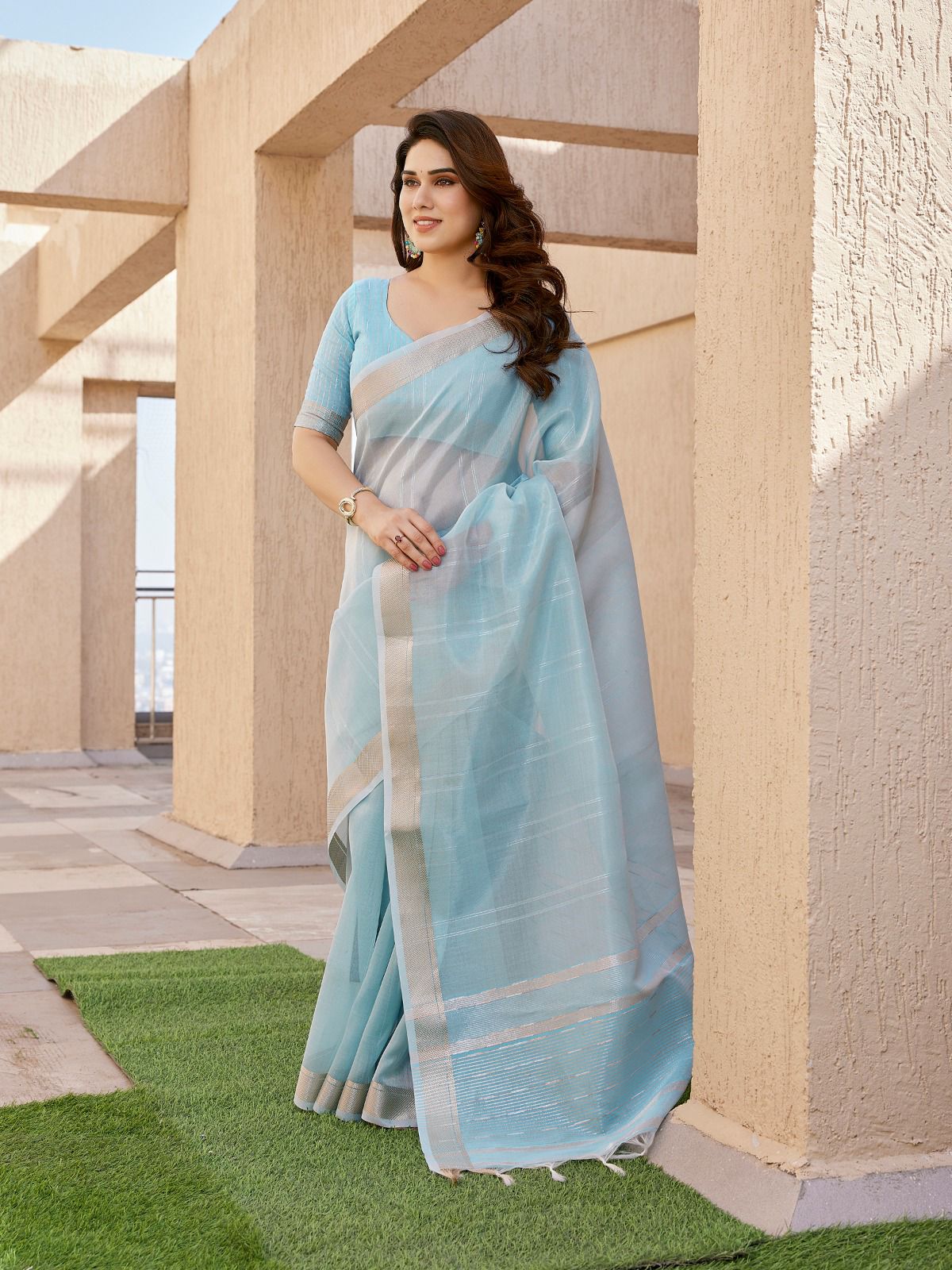 Soft Tissue Linen  with Rich Zari Linings and Weave Pallu  Cotton Silk Saree